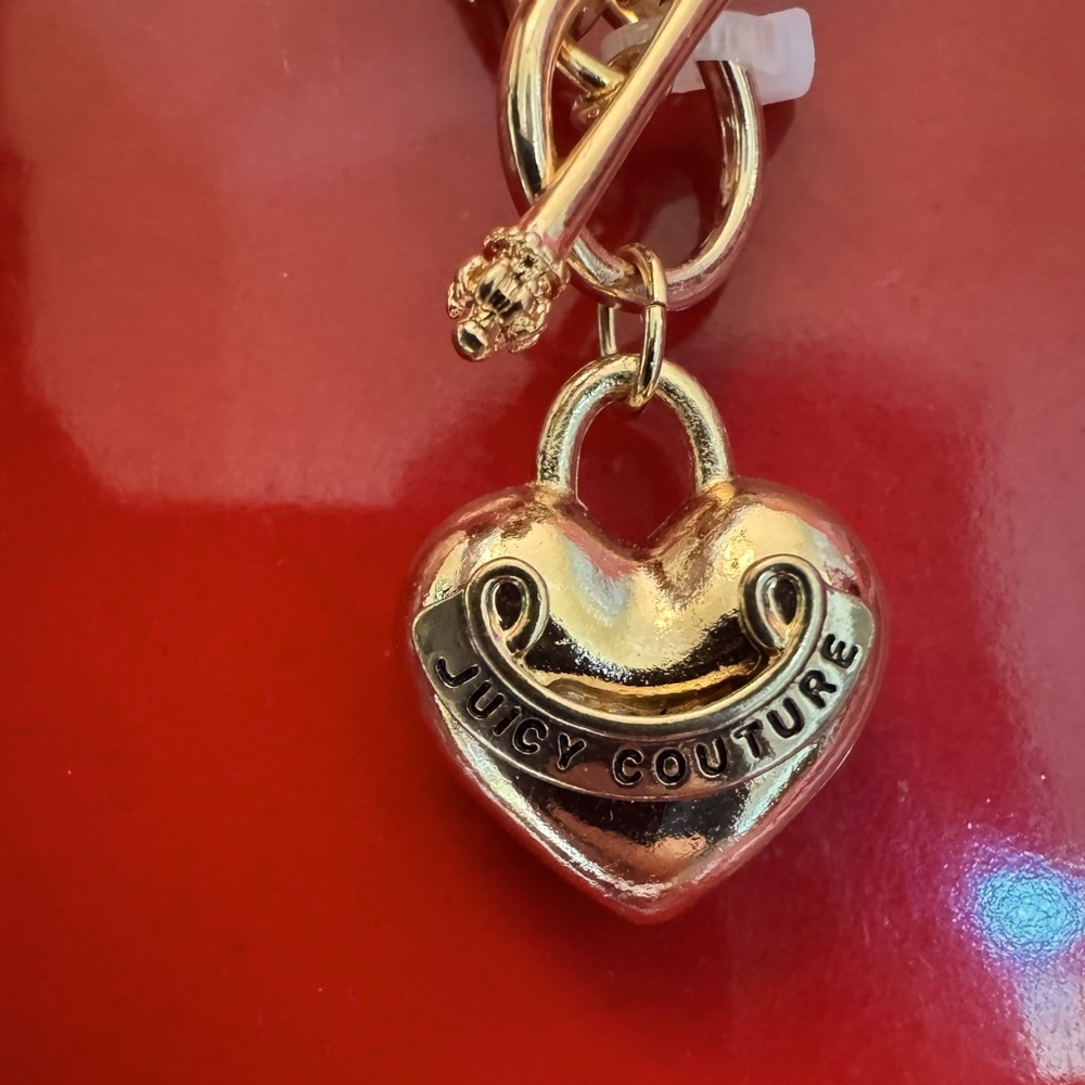 Juicy Couture X Urban‎ Outfitters Gold Tone Chained Heart Bracelet